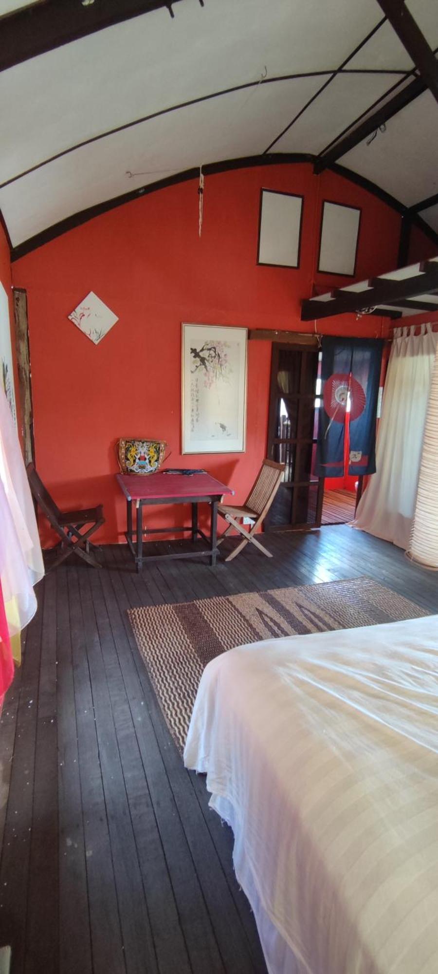 The Secret Sanctuary Boutique Cottage Кучинг Екстериор снимка